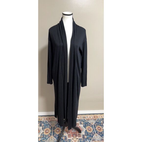 Banana Republic Luxespun cardigan. Size XS. - Picture 1 of 8